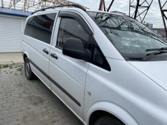 Ветровики для Mercedes Vito W-639 Viano 2003-2015 (на скотче) (HIC). Фото 3