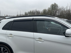 Вітровики для Mitsubishi ASX 2010-2017 з хром молдингом (DEFL)