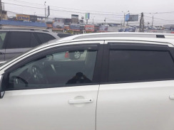 Ветровики для Nissan Qashqai I 2006-2014 5-местный (HIC). Фото 5