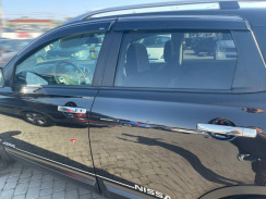 Вітровики для Nissan Qashqai I 2006-2014 з хром молдингом 5-тиМістний (DEFL)