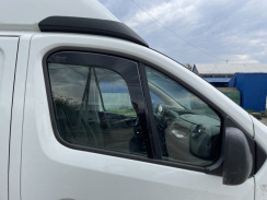 Вітровики для Renault Master 2010-... (Heko). Фото 3
