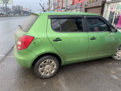 Вітровики для Skoda Fabia II 2007-2014 хетчбек (HIC). Фото 3