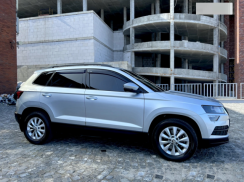 Вітровики для Skoda Karoq 2017-... (HIC)