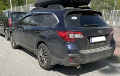 Ветровики для Subaru Outback/Legasy 2014-2021 универсал с хром молдингом (HIC). Фото 3
