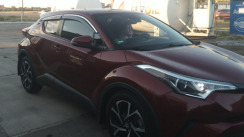 Ветровики для Toyota C-HR/CHR с хром молдингом (HAWK). Фото 2