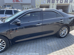 Ветровики для Toyota Camry V50 2011-2018 ХромМолдинг [T110-IJ-M] (HIC)