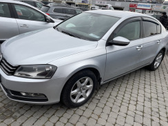 Вітровики для Volkswagen Passat B6/B7 2005-2015 седан (на скотчі) (HIC). Фото 2