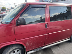 Вітровики для Volkswagen T4 1990-2003 (на скотчі) (HIC)