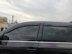 Вітровики для Volkswagen Touareg 2002-2010 (HIC)