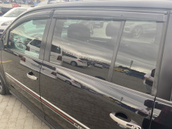 Вітровики для Volkswagen Touran 2003-2015 з полоскою (TAN). Фото 4