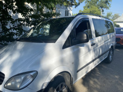 Вітровики для Mercedes Vito W-639 Viano 2003-... 2D (вставні, комплект 2 шт) (DEFL). Фото 2