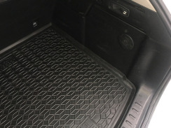 Килимок в багажник для Renault Megane 4 (2016-...) універсал Cargo (Avto-Gumm). Фото 3