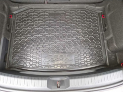 Килимок в багажник для Seat Leon (2021-...) хетчбек одноуровневая полка (Avto-Gumm)