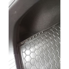 Коврик в багажник для Mazda 3 (BM) (2013-2019) Hatchback (Avto-Gumm). Фото 3