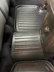 3D коврики для DODGE Journey (2008-2019) с бортиками 30 мм (Stingray). Фото 3